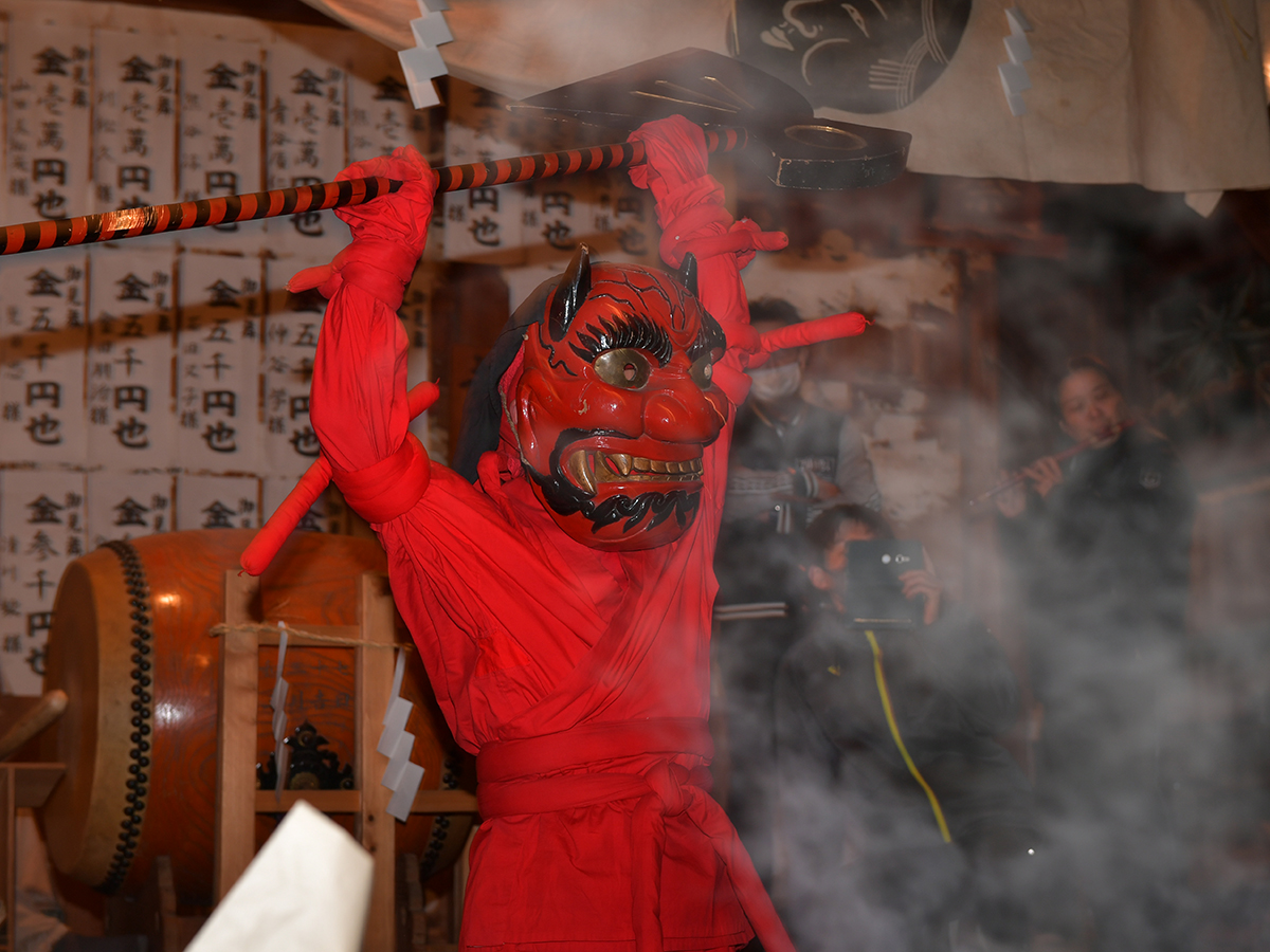 花祭(豊根村上黒川)