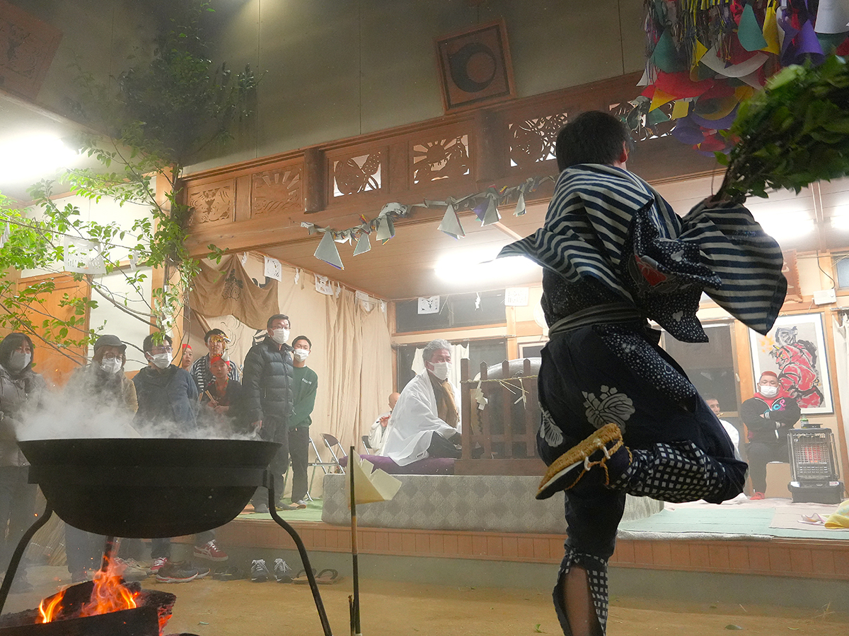 花祭(豊根村下黒川)