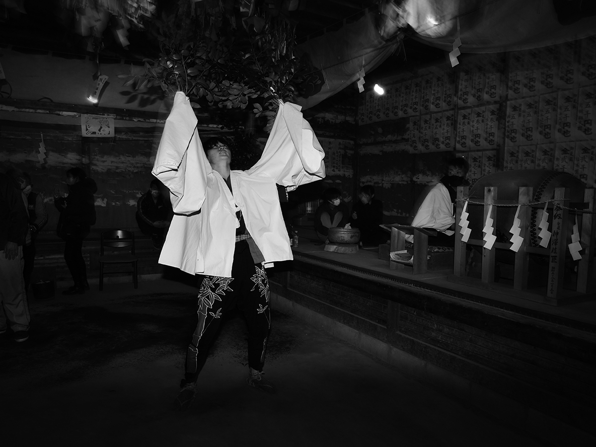 花祭(豊根村上黒川)